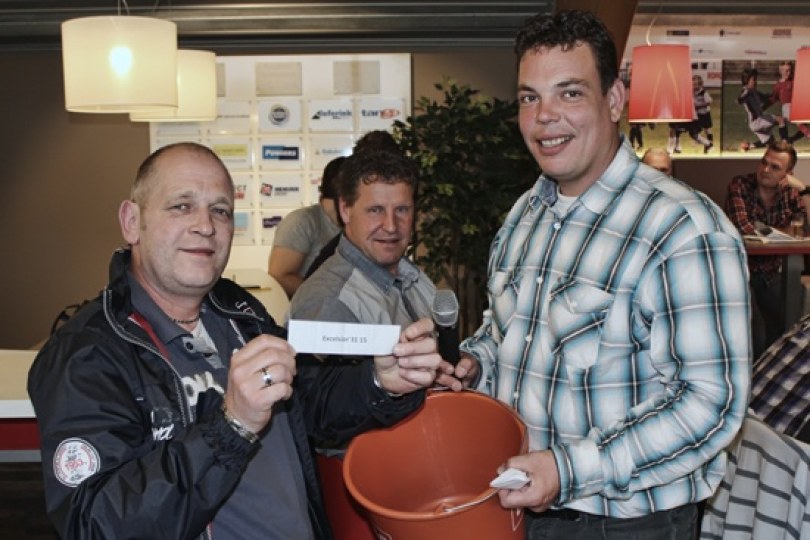 Foto bij Donderdag is het 'De Sterkerij Zomeravond Voetbaltoernooi' van start gegaan