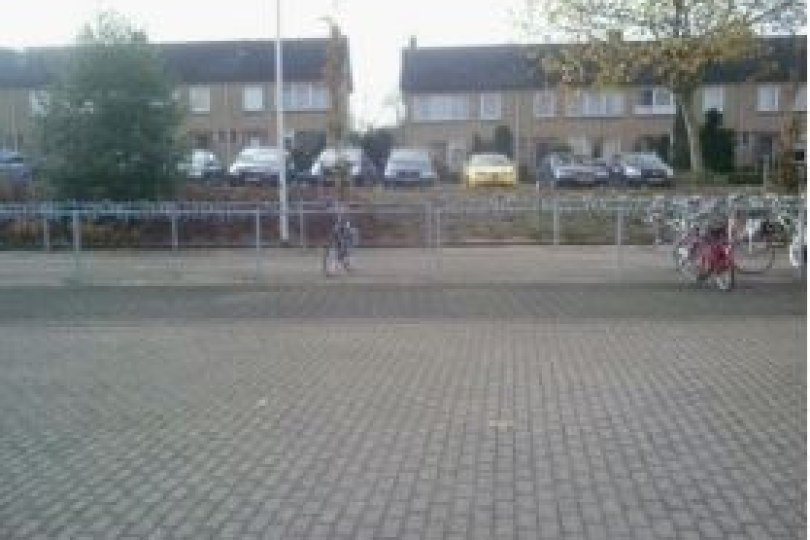 Foto bij BELANGRIJK BERICHT! Fietsen in het fietsenrek bij sporthal de Reggehal