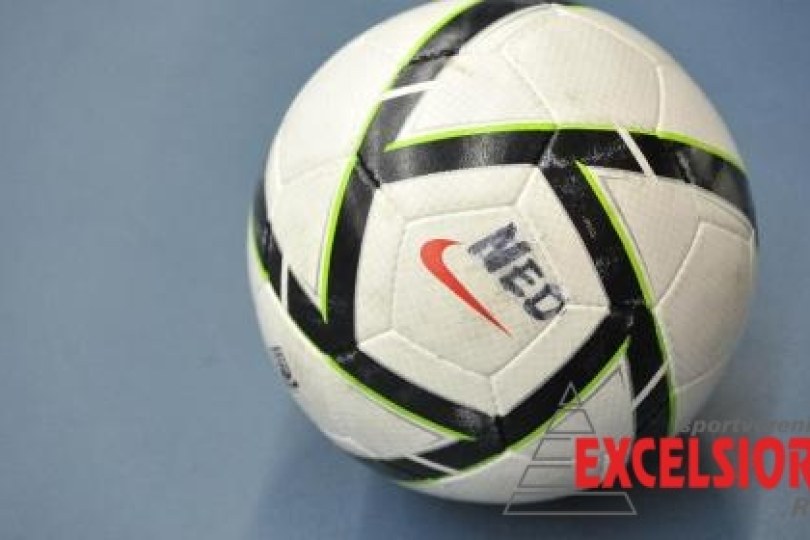 Foto bij Zaalvoetballers Excelsior&rsquo;31 winnen thuisduel met tennisuitslag (samenvatting geplaatst)