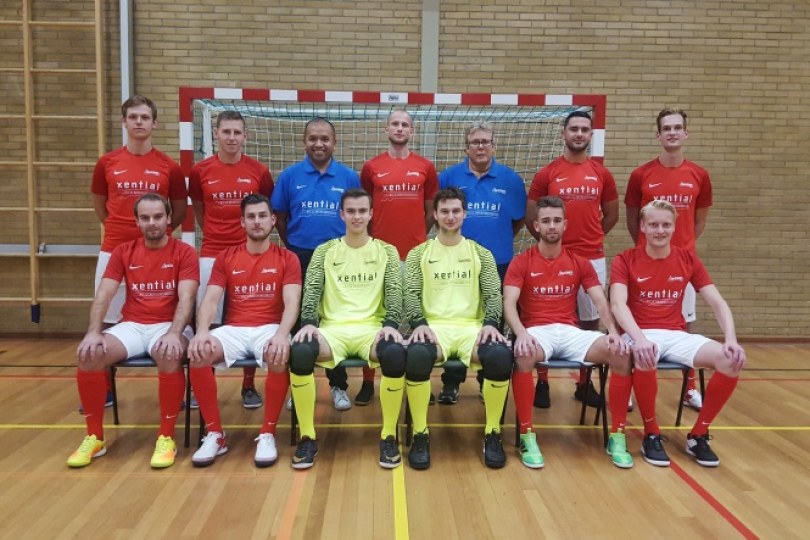 Foto bij Zaalvoetballers Excelsior’31 winnen in Nijkerk