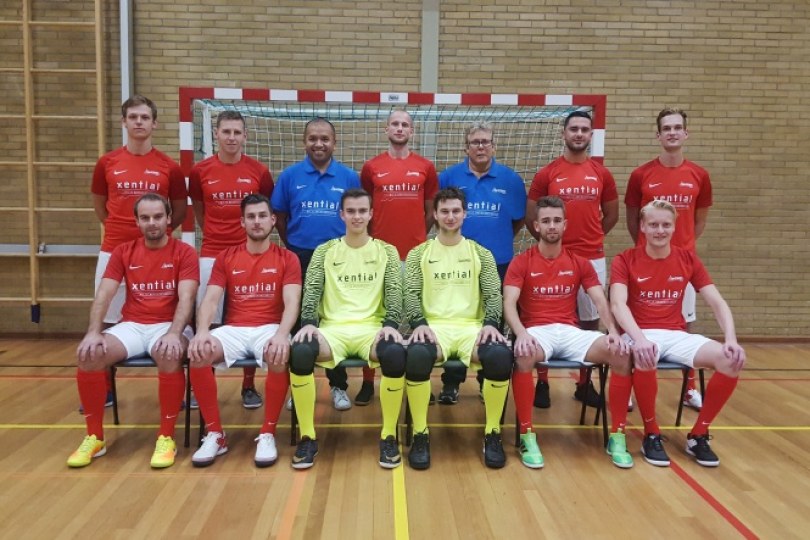 Foto bij Spectaculaire zege voor zaalvoetballers Excelsior’31