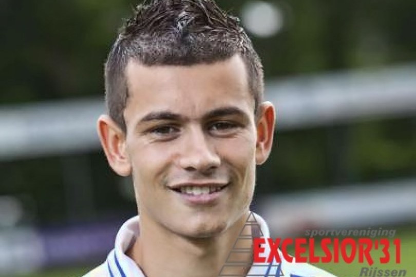 Foto bij Aanvaller Denis Mahmudov (22) naar Excelsior'31