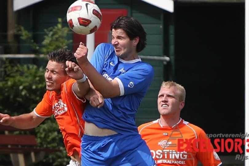 Foto bij Willard Janssen komend seizoen teammanager 1e elftal Excelsior'31